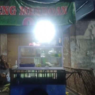 Wiwi mendoan