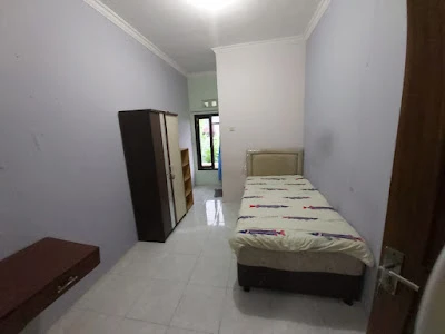 Kos Putra Emerald 2
