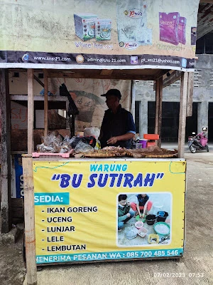 Warung Bu Satirah Ikan Kali Segar