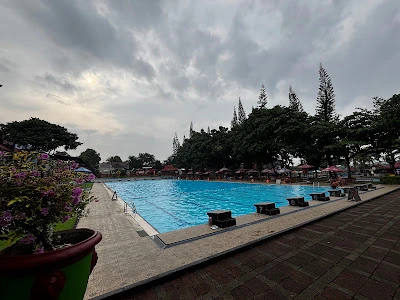 Kolam Olympic Owabong