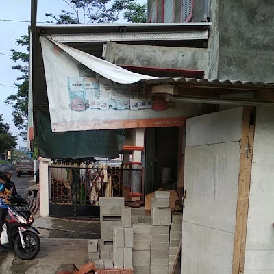 toko bangunan rejeki lancar