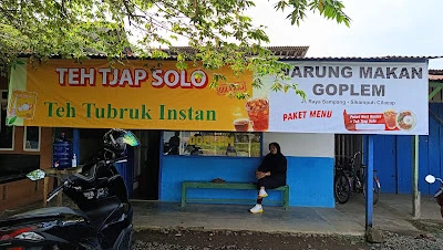 Warung Nasi Rames Goplem