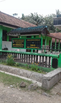 SDN Tambaksari 03