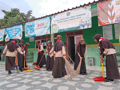MI NURUL IMAN GUMELAR KIDUL