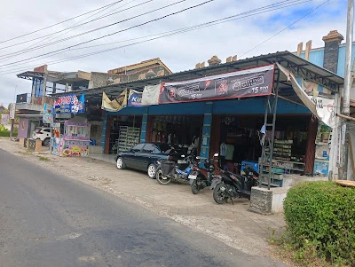 toko baju dan warung pak acmad romeli