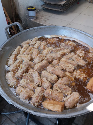 Falah Fried Chicken, Chicken, Ayam Geprek, Dan Tahu Crispy