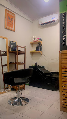 Famous Barbershop