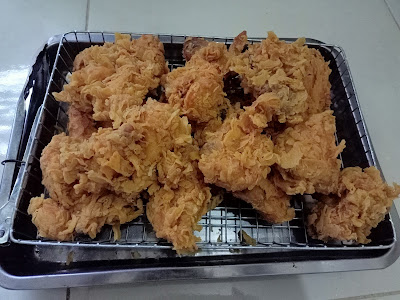 Farza fried chicken dan ayam geprek