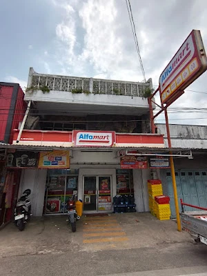 Sumber Alfaria Trijaya. PT (Alfamart)