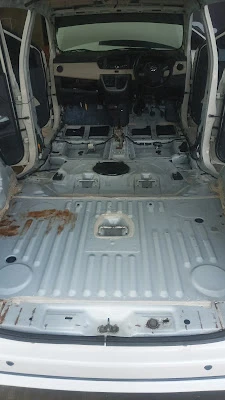 Salon dan cuci mobil/motor mamo