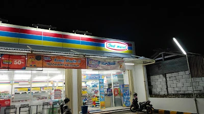 Indomaret Kalisabuk