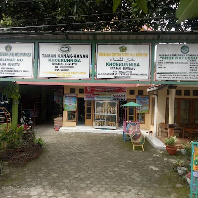 PONDOK PESANTREN AZZIYADAH
