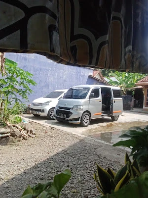 Putri Jaya Mandiri Travel