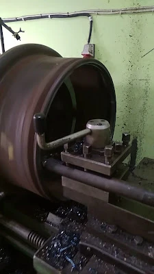 TOP TEKNIK (Bengkel Bubut dan Las)