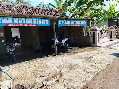 CUCIAN MOTOR BERSIH BINANGUN