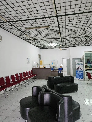 Dokter Catur Yuni Muliatsih. MM