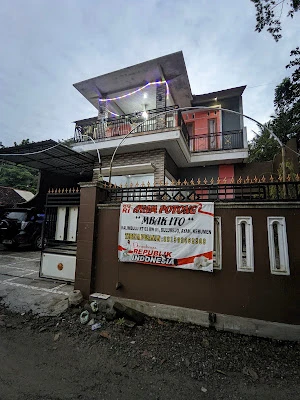 Ayam potong Mba Ito