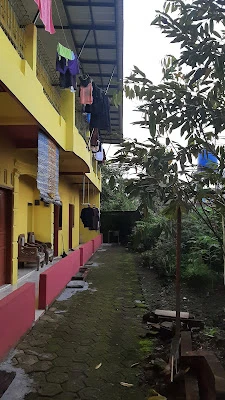 Kos Mbah Encung