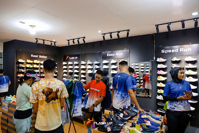 FLASH UP STORE