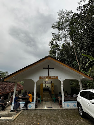 Gereja Katolik Stasi St. Matius Karangrau Banyumas