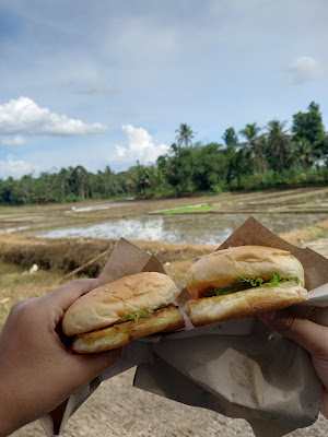 Gerobak biru