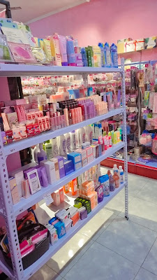 Ghina Craft (kosmetik, aneka buket&kado, aksesoris, tas, atk,parcel dll