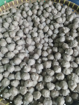 GROSIR DAN ECER BAKSO AYAM DAN SAPI