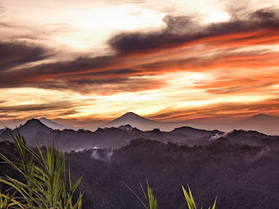 GUNUNG GADUNG
