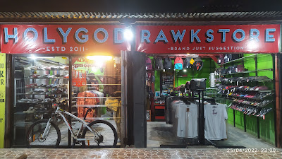 HOLYGOD STORE