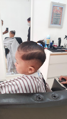 Hugo barbershop 4 (joan)