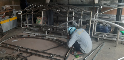 Huruf Timbul - Neon Box - Kanopi Teras - Pagar Besi - Pintu Lipat Murah Cilacap - CAHAYA CIPTA ADVERTISING