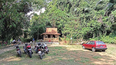 Hutan Adat Tembsk Sela