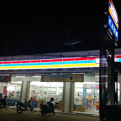 Indomaret Flores
