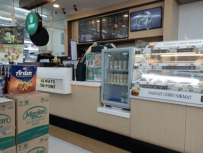 Indomaret Merdeka Pangandaran