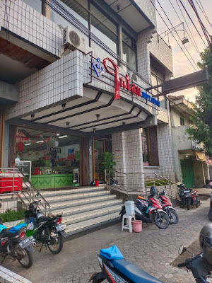 Intan Dept. Store Purwokerto