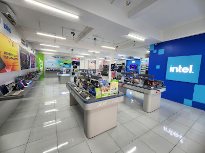 Intel Powered Store Purwokerto by Arena IT