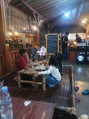 Interaksi Kopi