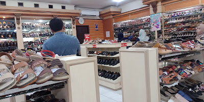 Italy Pusat Sepatu