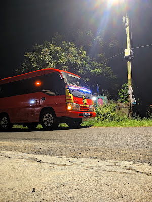 Iyann jasa transportasi