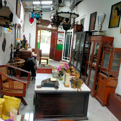 Javalink antique galery