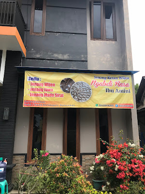 Jenang wijen Bu Amini