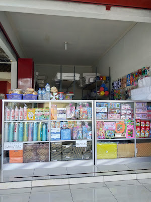 Joy's plastik, mainan dan assesoris ultah