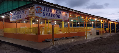 JURAGAN SEAFOOD PANTAI JETIS