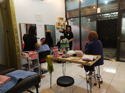 Kameela Salon