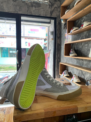 Kamikaze Footwear - Local And Clinic Shoes