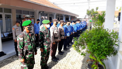 Kantor Kecamatan Maos