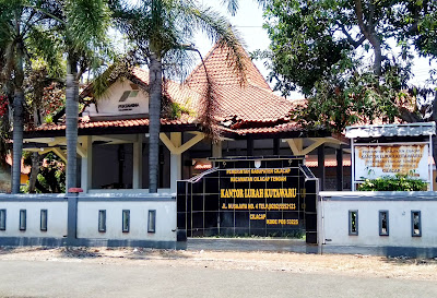 Kantor Kelurahan Kutawaru