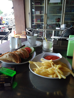 KARANG GINTUNG Cafe
