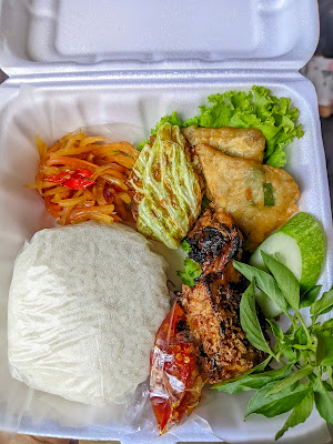 Kedai Ayam Pasutri