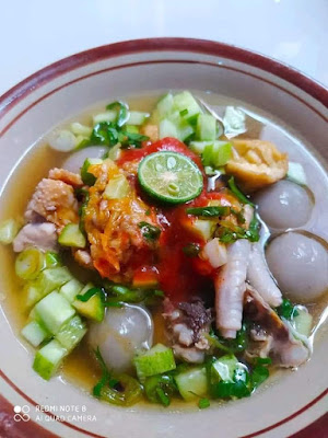 Kedai Cilok kuah Gaduh rasa teh wiji